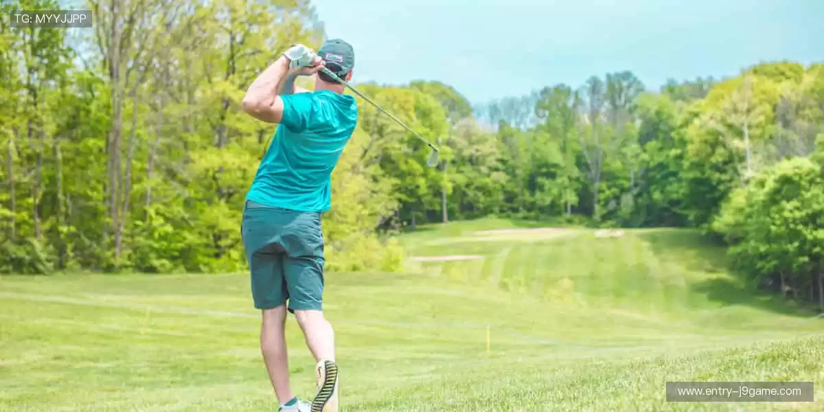 🎮用潮流诠释热爱，周边产品让运动精神融入生活！